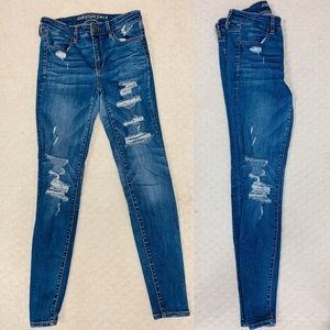 American Eagle High Rise Jegging